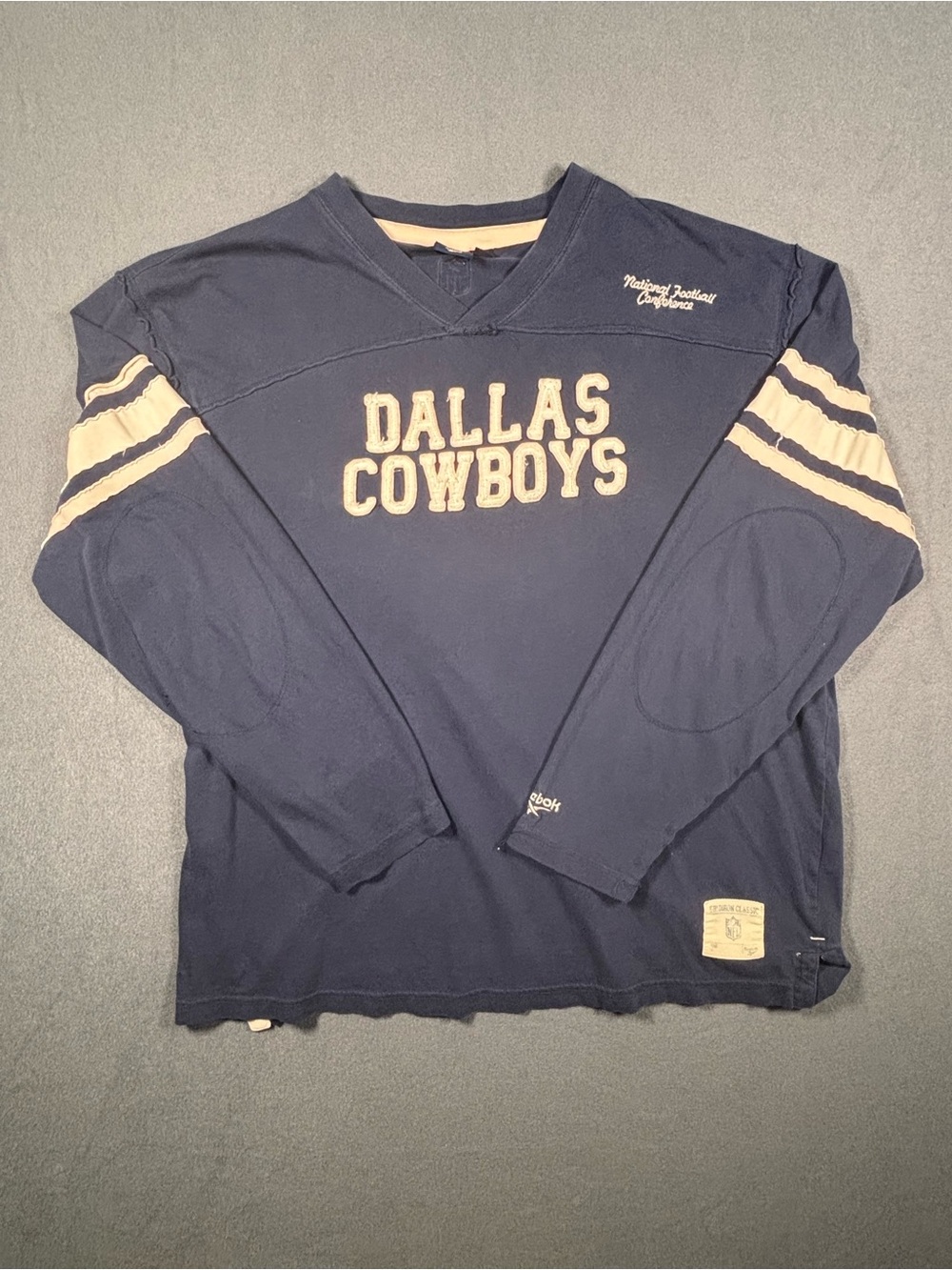 Gridiron NFL Classic Reebok Dallas Cowboys Distressed Lettering Navy T-Shirt